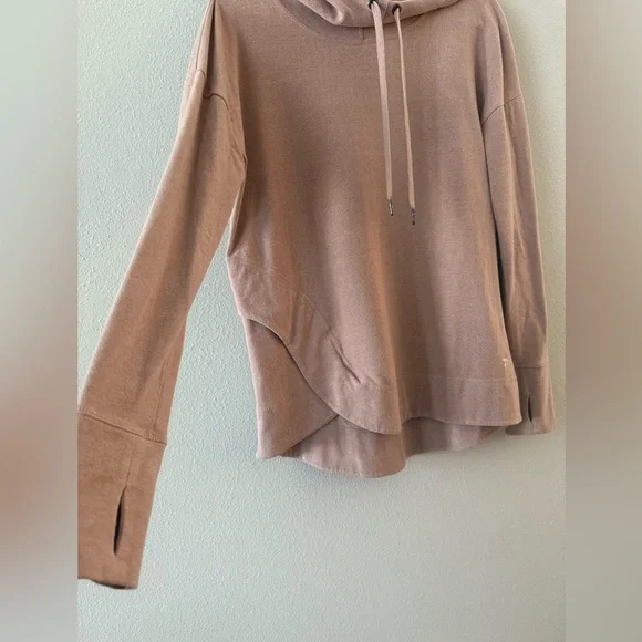 Sweaty Betty Escape Luxe Fleece Funnel Neck Hoodie Misty Rose Pink Medium - Picture 5 of 5